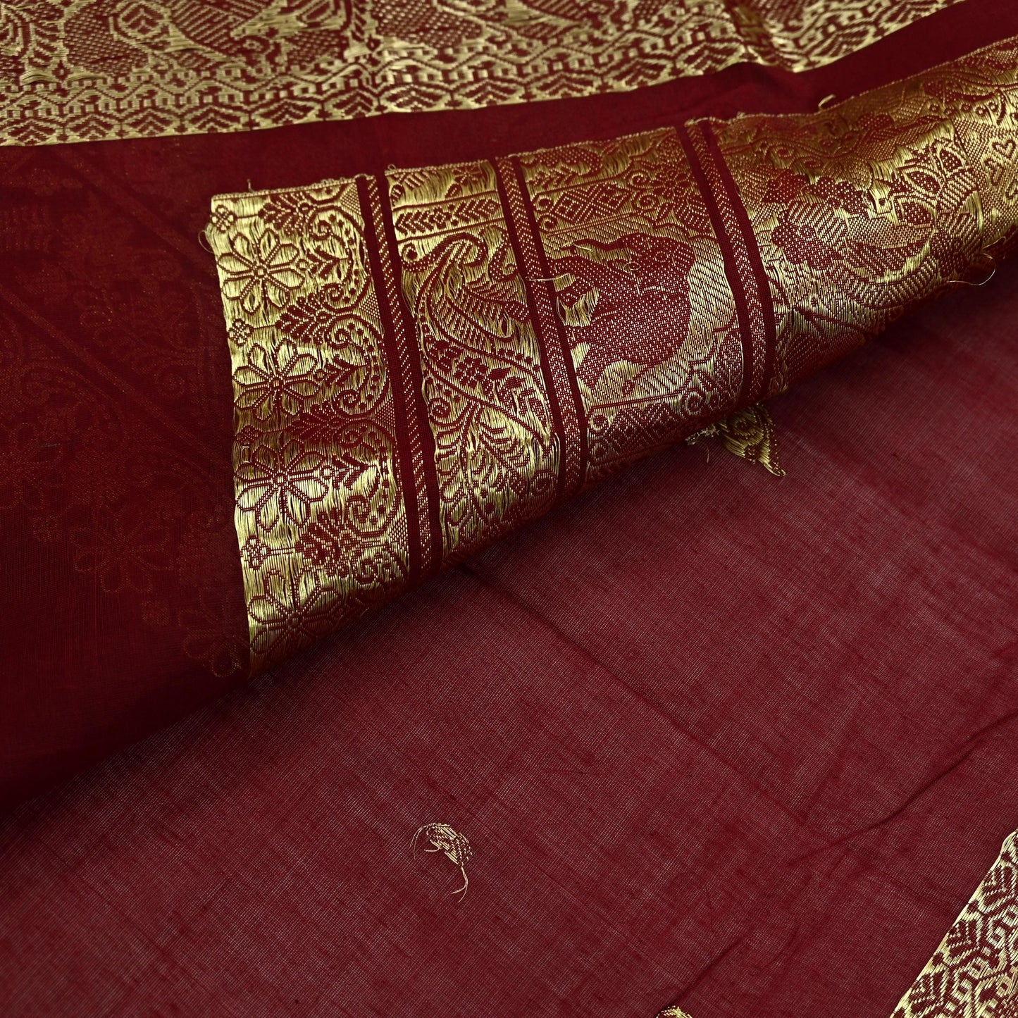 Indian Vintage Heavy Sari Maroon Kanjivaram Sarees 100% Pure Silk Zari 5Yd Floral Crafting Dress making For Crafting Quilting Upcycle