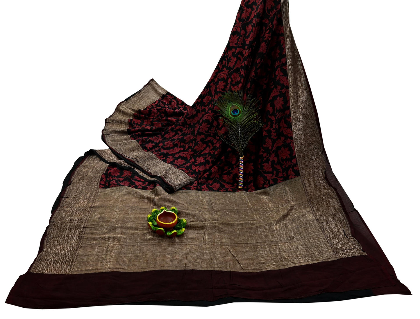 Indian Vintage Heavy Sari Black Hand Woven Sarees 100% Pure Silk Zari 5Yd Dress making Crafting Upcycle Quilting Floral