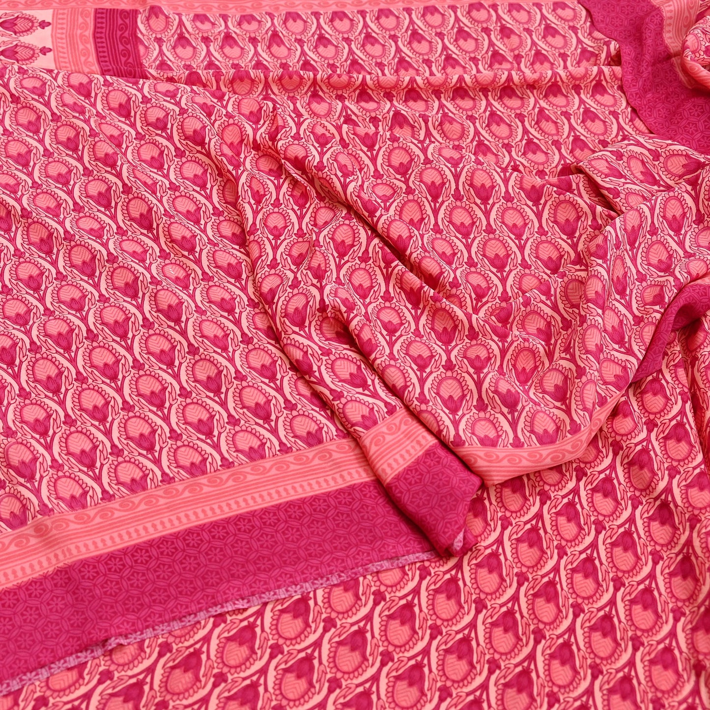 Indian Vintage Sari Peach & Pink Moss Crepe Printed Sarees 5yd Craft Fabric Sewing Floral Soft Dress making Quilting Crafting Upcycle Used