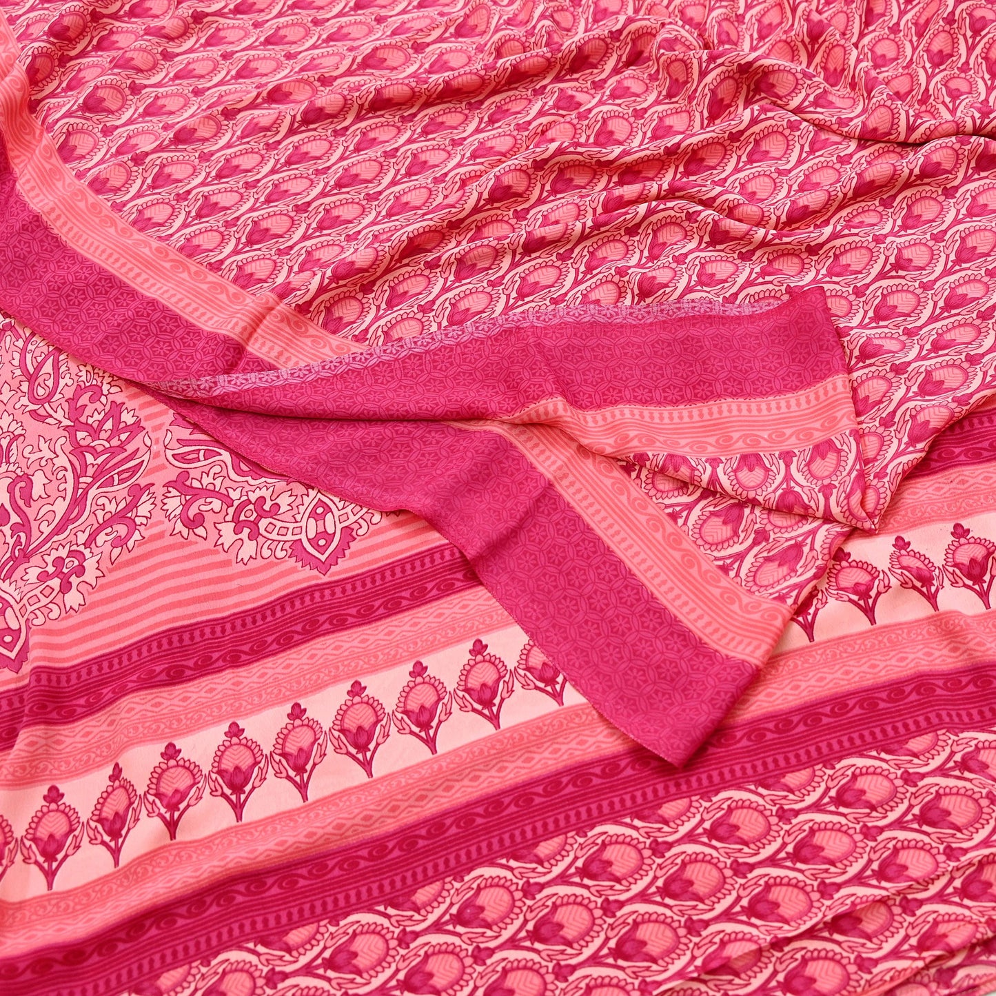 Indian Vintage Sari Peach & Pink Moss Crepe Printed Sarees 5yd Craft Fabric Sewing Floral Soft Dress making Quilting Crafting Upcycle Used