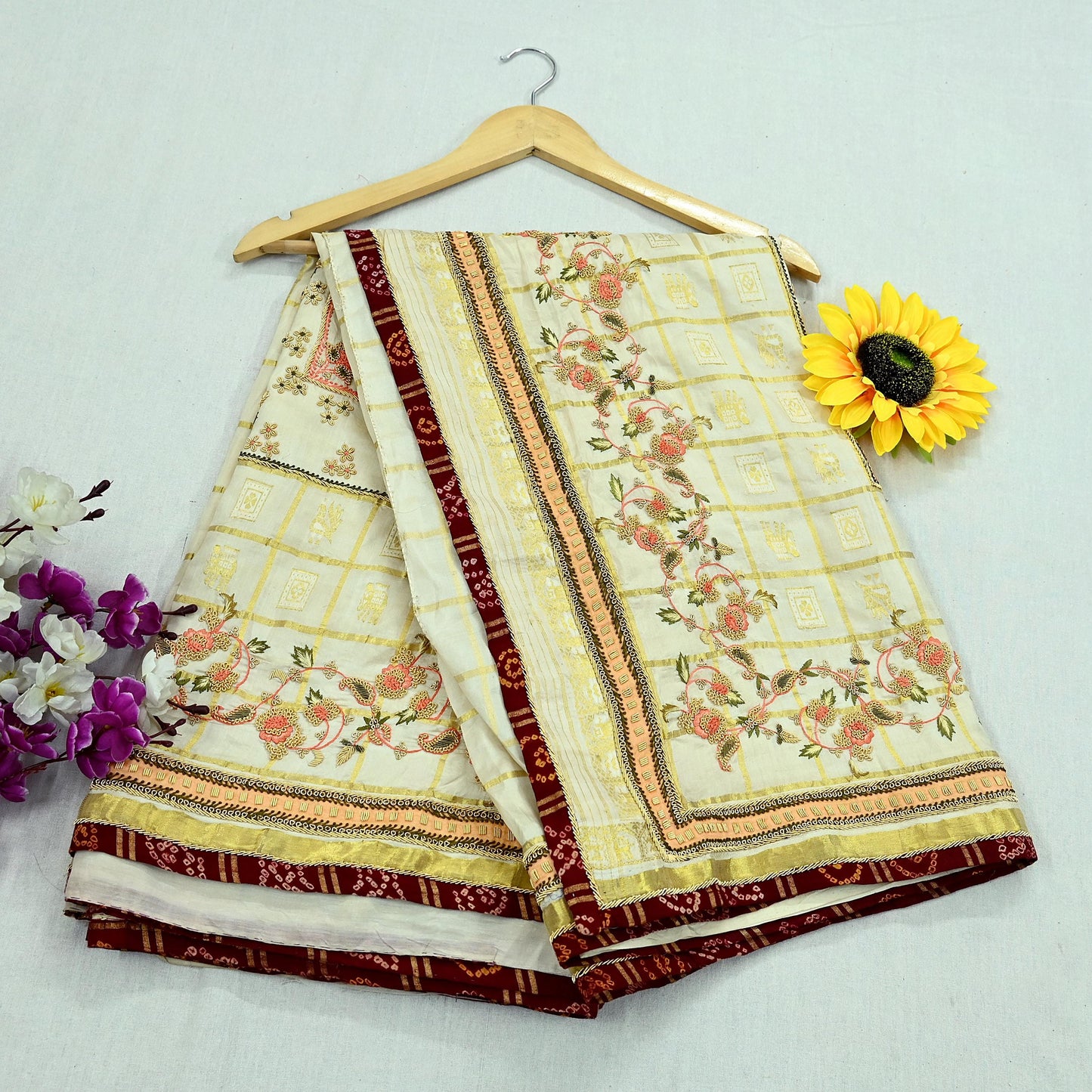 Indian Pre-owned Sari Cream Pure Silk Hand Embroidered Anamika Khanna Designer Sarees Ethnic 6Yd Zardozi/Dabka Zari Wedding Sarees