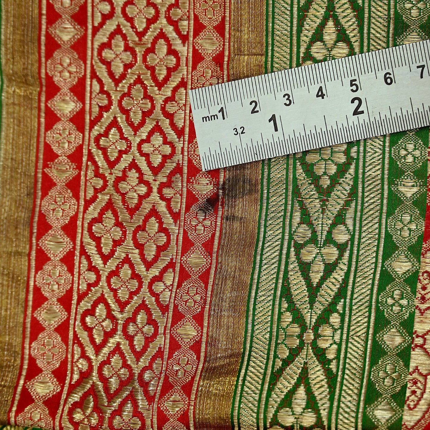 Indian Antique Vintage Heavy Wedding Sari Red & Green Pure Satin Silk Hand Woven Banarasi Sarees Zari 5Yd Floral Pre-owned Designing