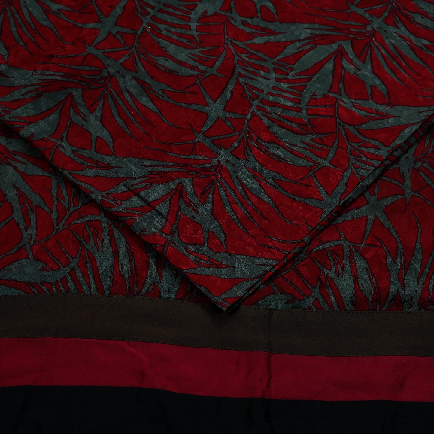Indian Vintage Maroon & Gray Sarees Moss Crepe Printed Sari 5yd Sewing Floral Soft Craft Fabric DressMaking For Crafting Quilting Upcycle