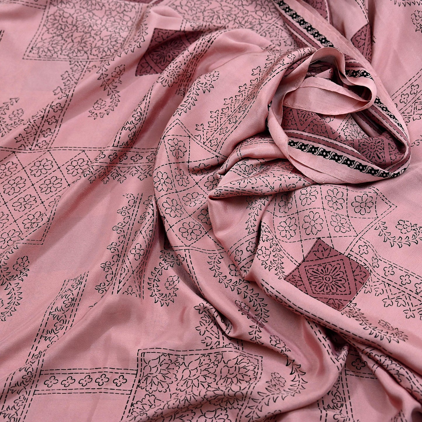 Indian Vintage Sari Pink Moss Crepe Printed Sarees 5yd Craft Fabric Sewing Floral Soft Dress making Quilting Crafting Upcycle Used