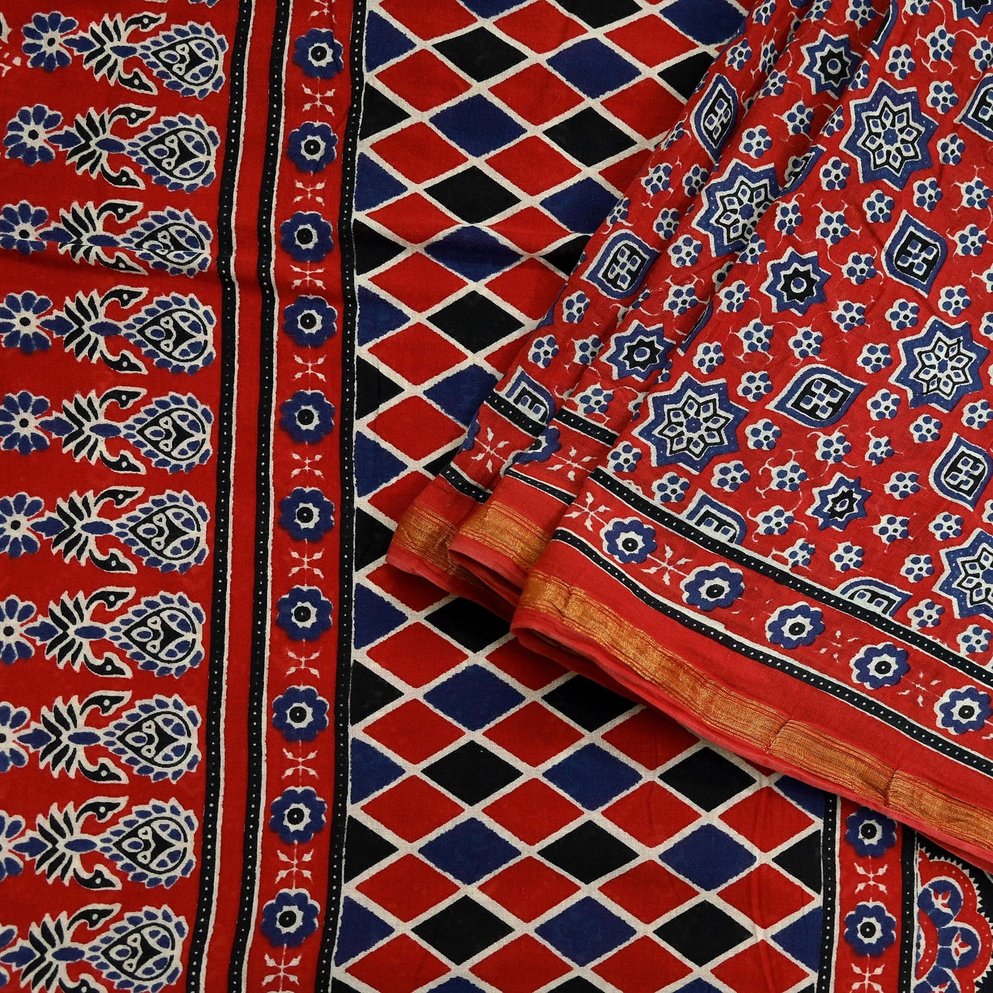 Indian Vintage Sari Red Block Printed Pure Cotton Saree Craft Fabric 6Yd Sewing Sarong Wrap Boho Floral Crafting Upcycle Quilting Zari