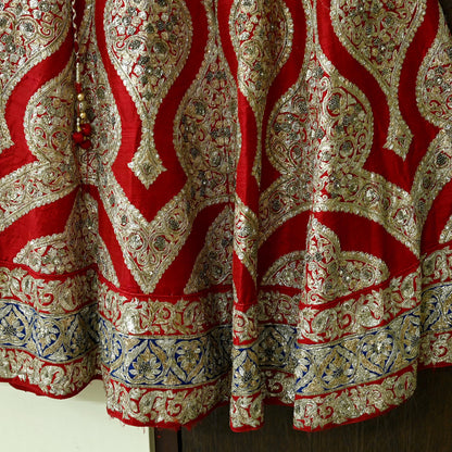 Indian Pre-owned Red Heavy Wedding Pure chhanderi Silk Hand Embroidered Lehenga/Skirt Designer By Sabyasachi Zardozi Bridal Wear