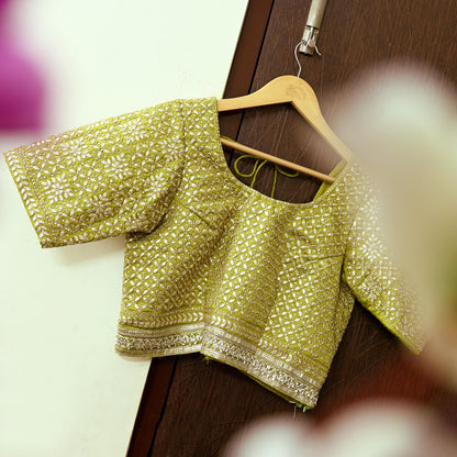 Indian Pre-owned Green Pure Chanderi Silk Hand Embroidered By Designer Abu Jani Blouse/Top/Crop 40L Size Party wear Bollywood