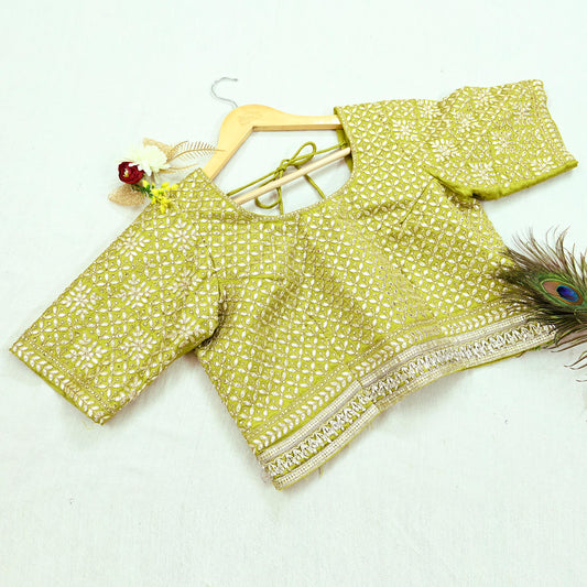 Indian Pre-owned Green Pure Chanderi Silk Hand Embroidered By Designer Abu Jani Blouse/Top/Crop 40L Size Party wear Bollywood