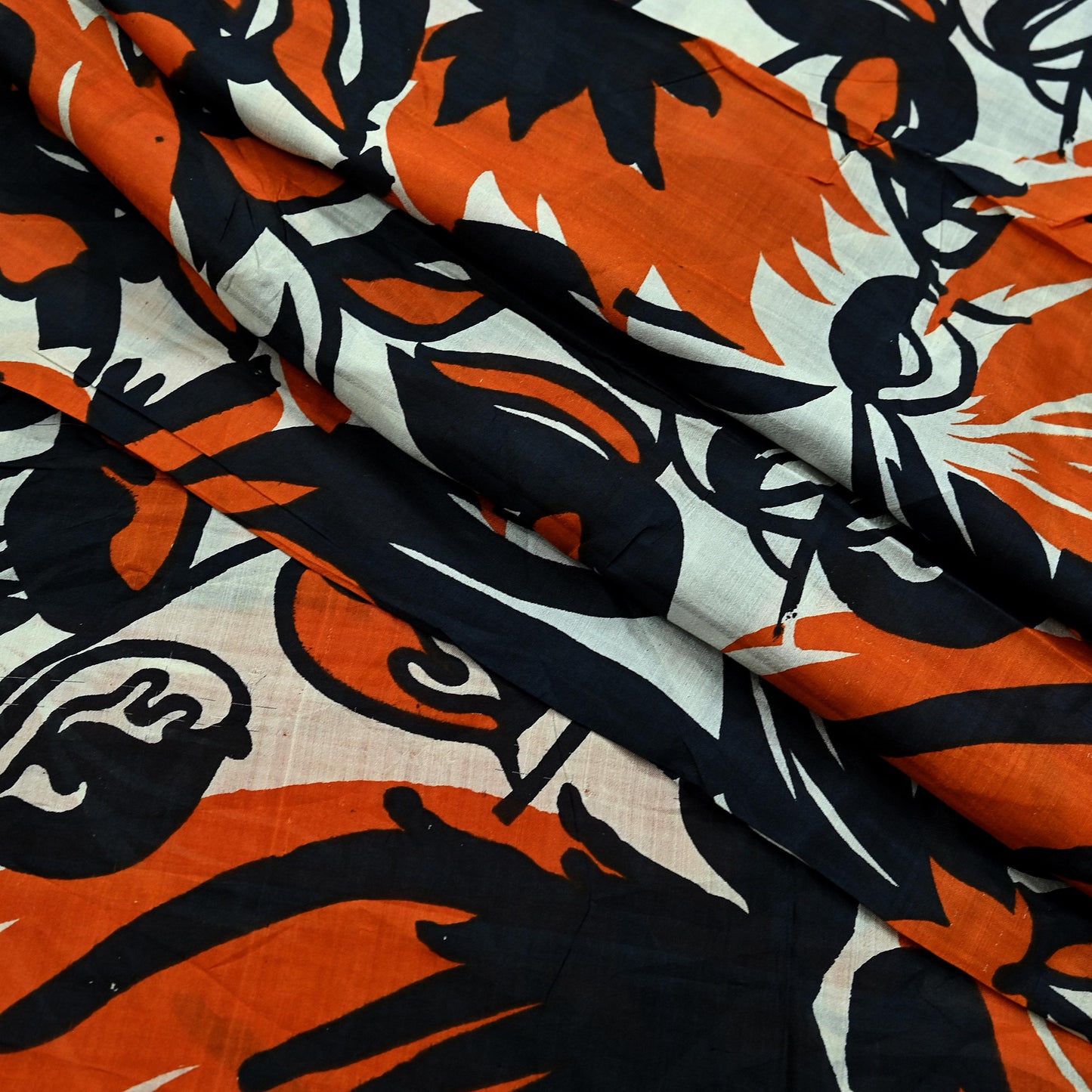 Indian Vintage Black & Orange Saree 100% Pure Silk Printed Sari Craft Fabric 5yd Sewing DressMaking Soft Quilting Upcycle For Crafting