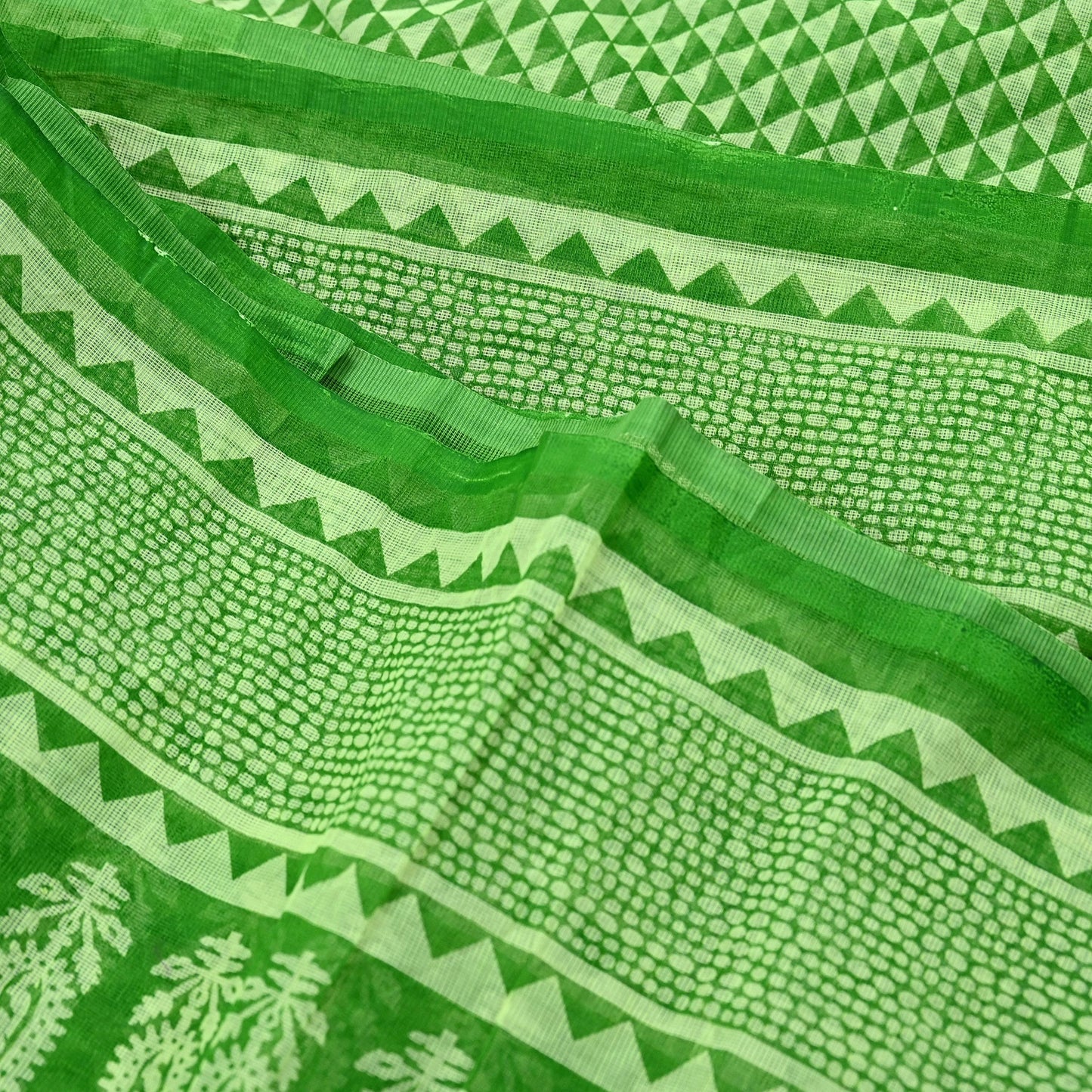 Indian Vintage Sari Green & Ivory Printed Pure Cotton Sarees 5Yd Craft Fabric Soft Sewing Sarong Wrap Boho Upcycle quilting Dress making