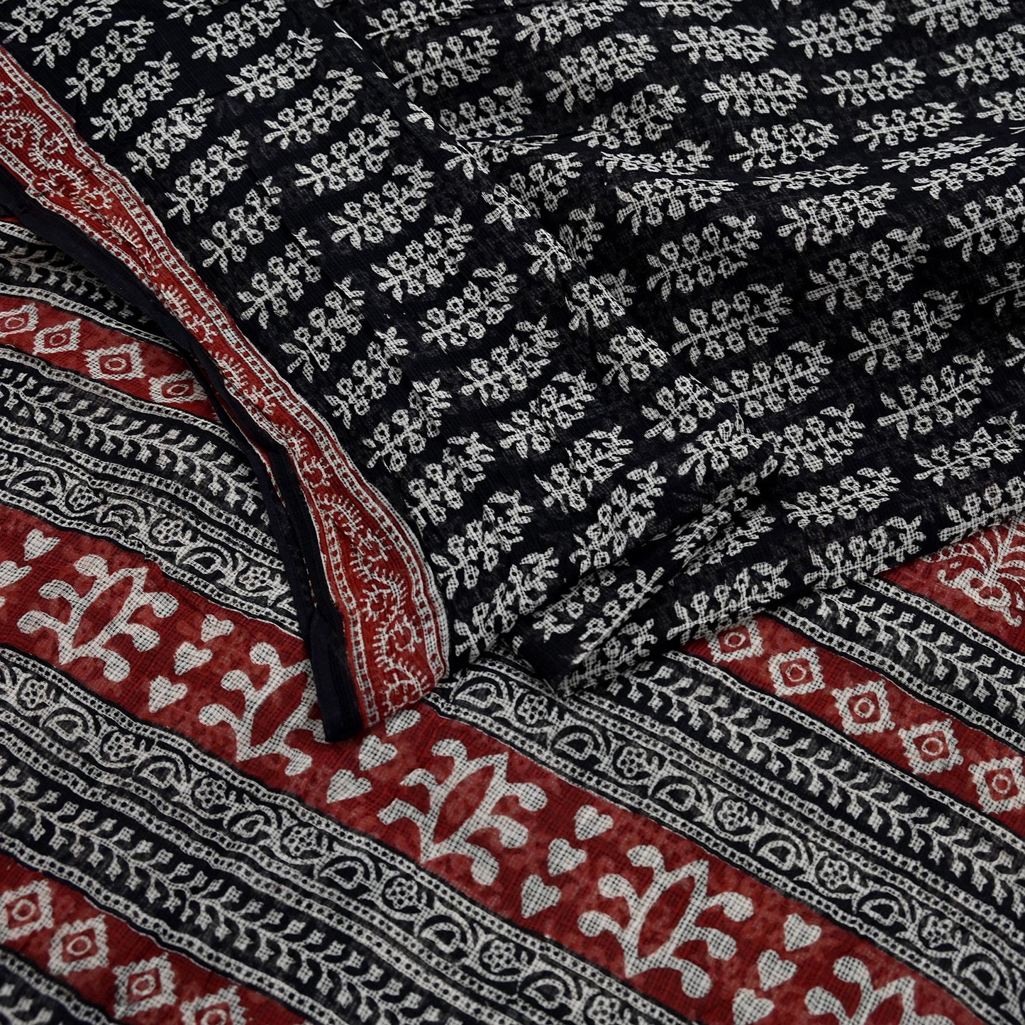 Indian Vintage Sari Maroon & Black Printed 100% Pure Cotton Saree Craft Soft Fabric 5Yd Sewing Sarong Wrap Floral Quilting Upcycle Crafting