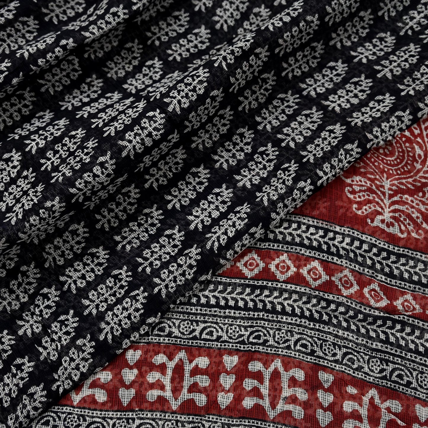 Indian Vintage Sari Maroon & Black Printed 100% Pure Cotton Saree Craft Soft Fabric 5Yd Sewing Sarong Wrap Floral Quilting Upcycle Crafting