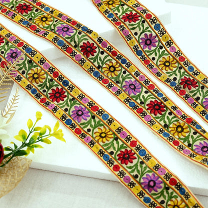 Indian Antique Vintage Real Parsi Gara Border Beige Hand Embroidered Craft Trim Lace Sewing Sarees Ribbon Recycled 7yard