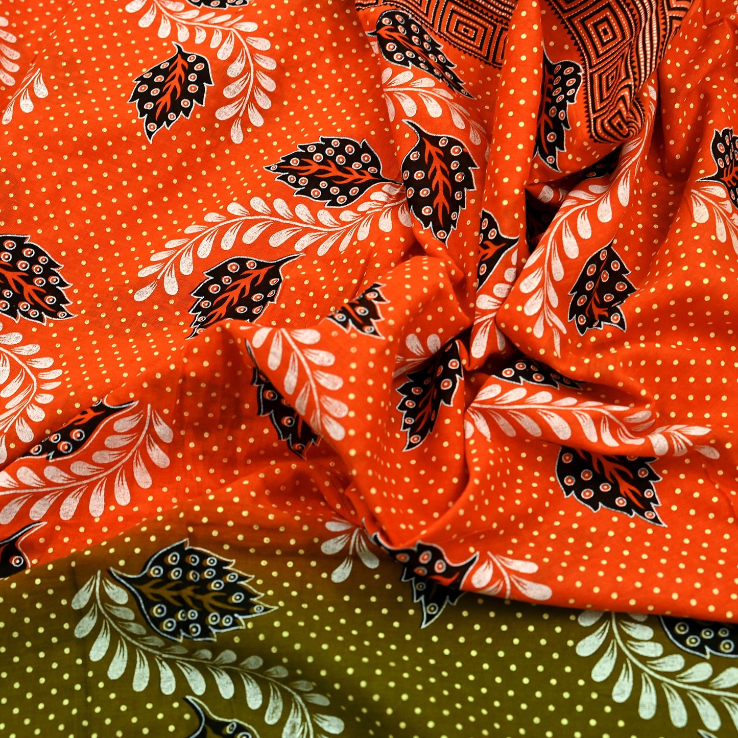 Indian Vintage Sari Green & Orange Printed Pure Cotton Sarees Craft Soft Fabric 5Yd Sewing Sarong Wrap Boho Floral Upcycle Dress making