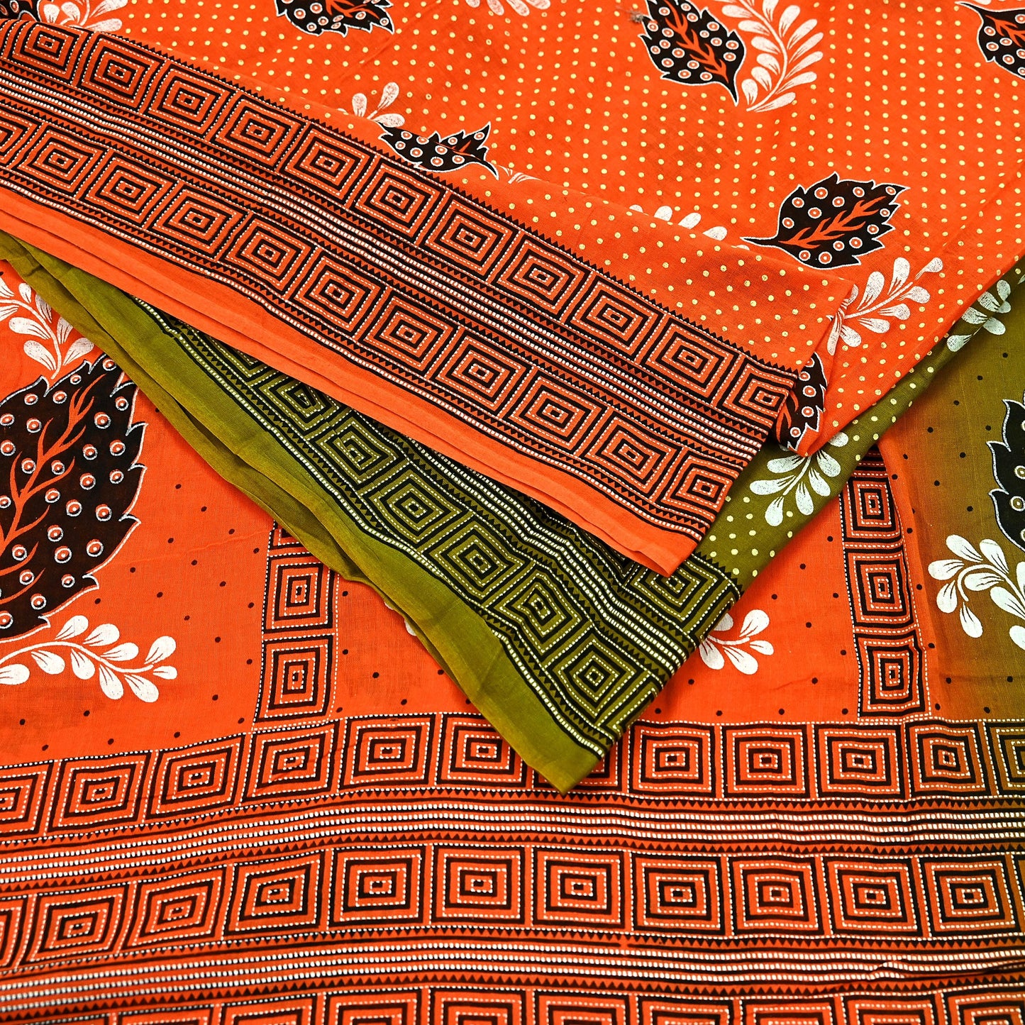 Indian Vintage Sari Green & Orange Printed Pure Cotton Sarees Craft Soft Fabric 5Yd Sewing Sarong Wrap Boho Floral Upcycle Dress making