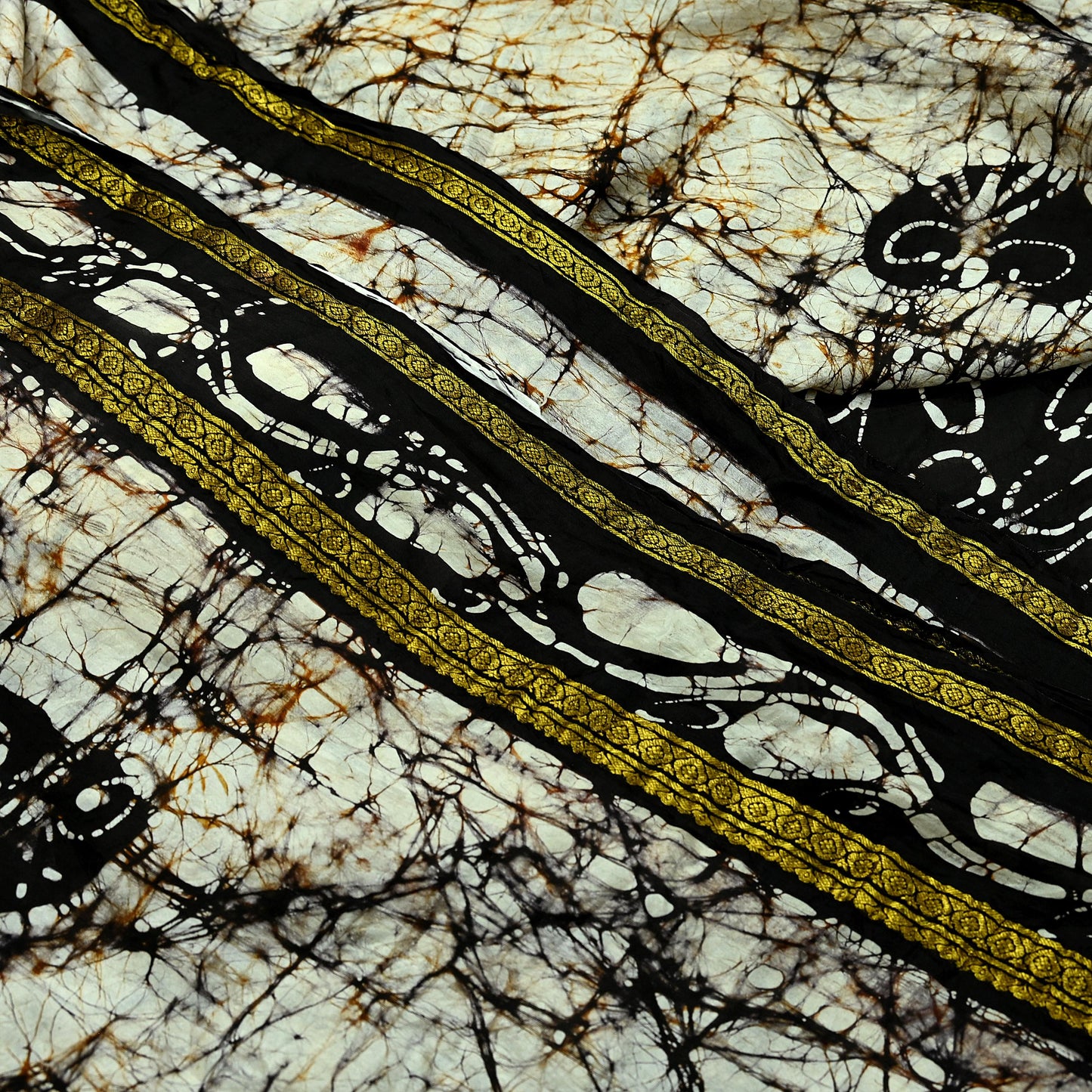 Indian Vintage Brown & Ivory Saree Batik Printed 100% Pure Silk Indian Sari Craft Soft Fabric 5Yard Sewing Sarong Wrap Boho Dress making