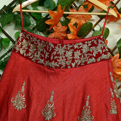 Indian Pre-owned Red Heavy Wedding Pure chhanderi Silk Hand Embroidered Unstitched Lehenga/Skirt Designer By Abdul Halder Bridal Wear