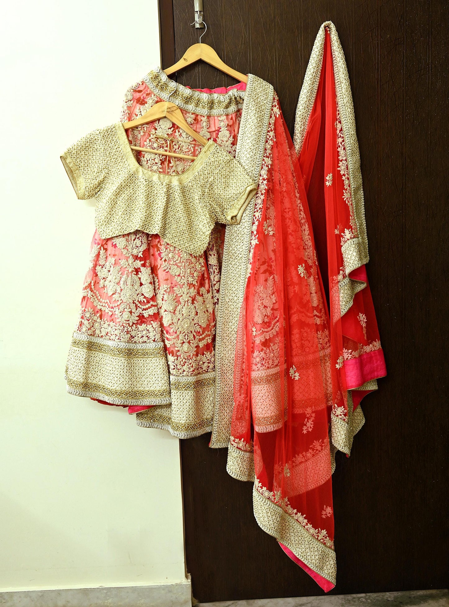 Indian Pre-owned Heavy Pink & Ivory Mesh/Net Hand Embroidered Lehenga 3pcs Set By Designer Abu Jani Bridal Wear With Blouse