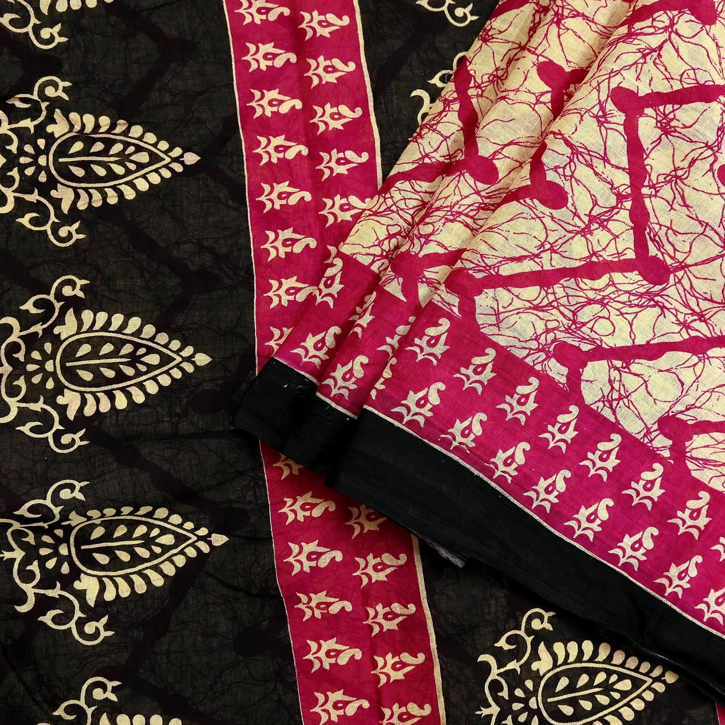 Indian Vintage Sari Beige Batik Printed Saree 100% Pure Cotton 5Yd Craft Fabric Soft Sewing Sarong Wrap Boho Quilting Dress Making