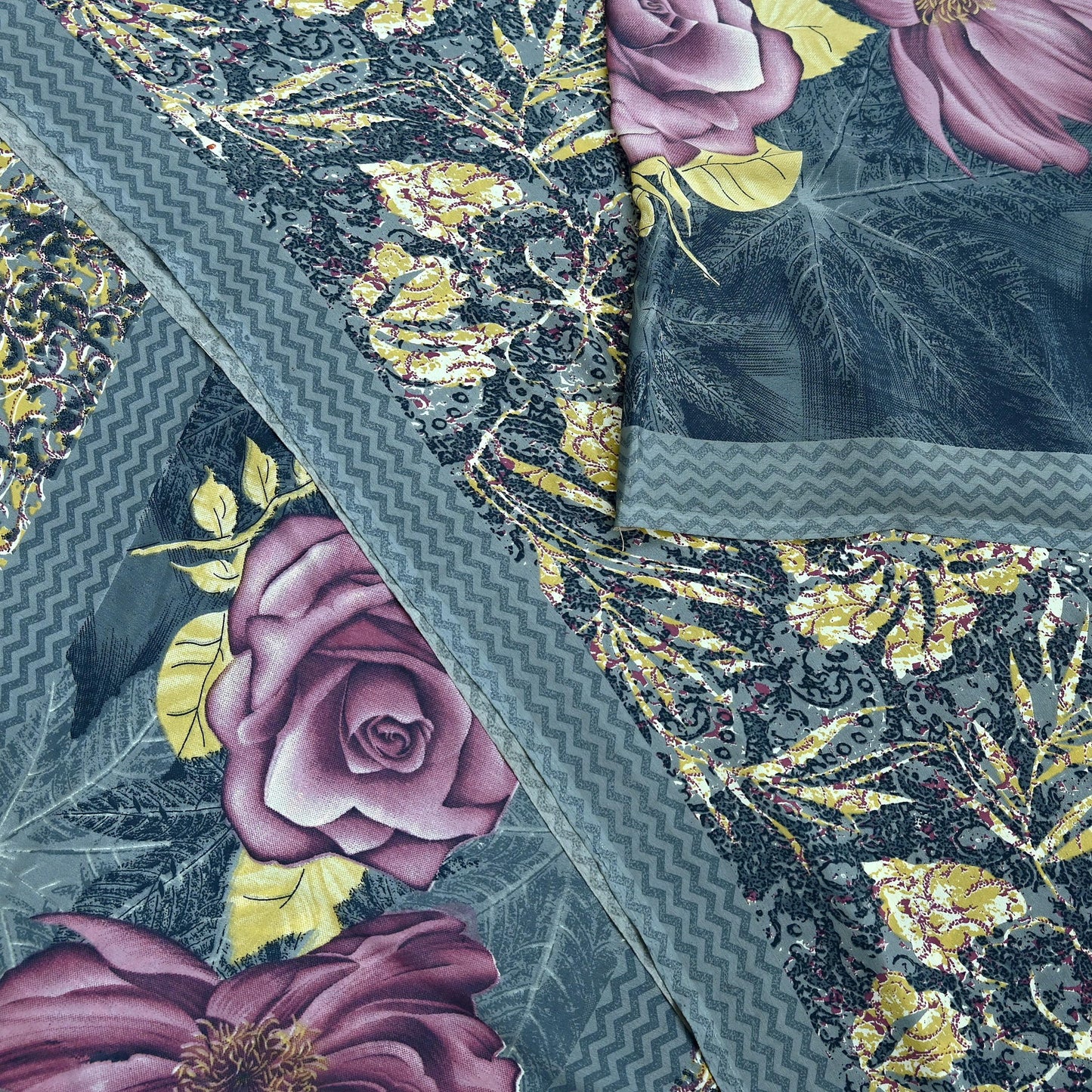 Indian Vintage Gray Sarees Moss Crepe Printed Sari 5yd Sewing Floral Soft Craft Fabric DressMaking For Crafting Quilting Upcycle