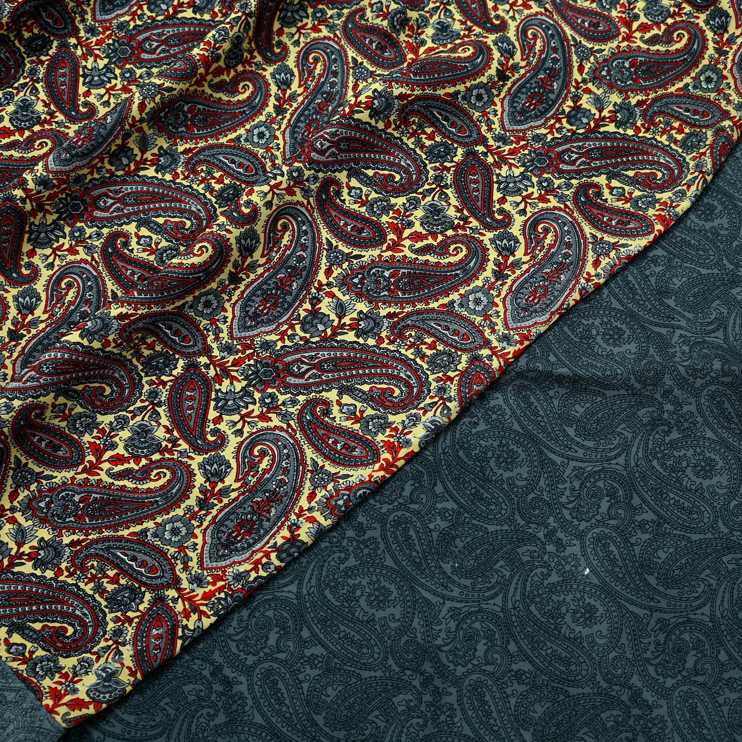 Indian Vintage Beige & Gray Sarees Moss Crepe Printed Sari 6yd Sewing Floral Soft Craft Fabric DressMaking For Crafting Quilting Upcycle