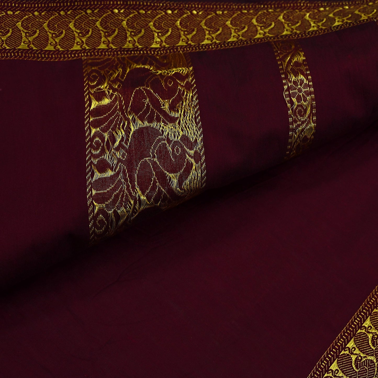 Indian Vintage Heavy Sari Maroon Hand Woven Kanjivaram Sarees Fabric 6Yd Ethnic Zari Dress making Crafting Bollywood sari