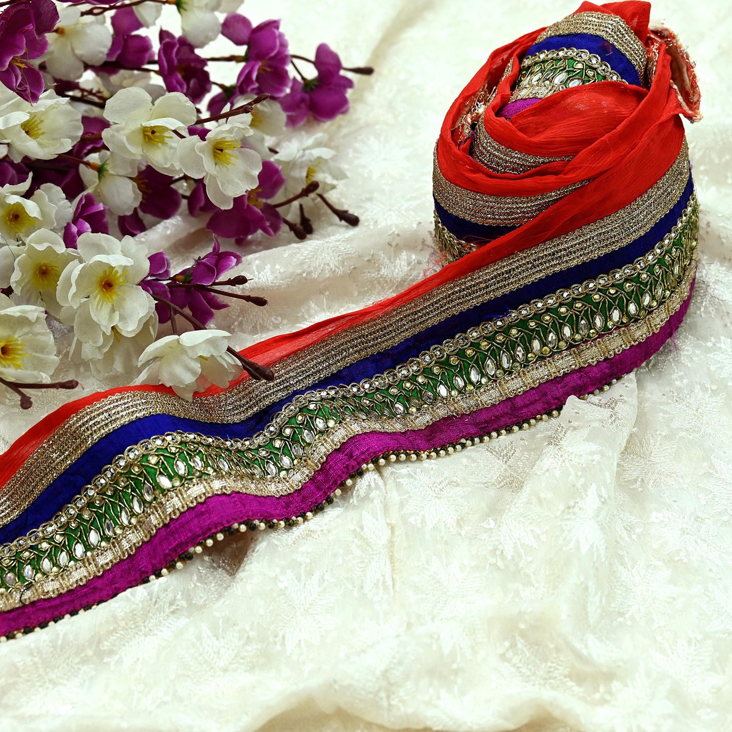 Indian Vintage Multi Sari Border Pure Chiffon Silk Hand Embroidered 1yd Craft Trim Lace Sewing Sari Ribbon Recycled Dress making Zardozi