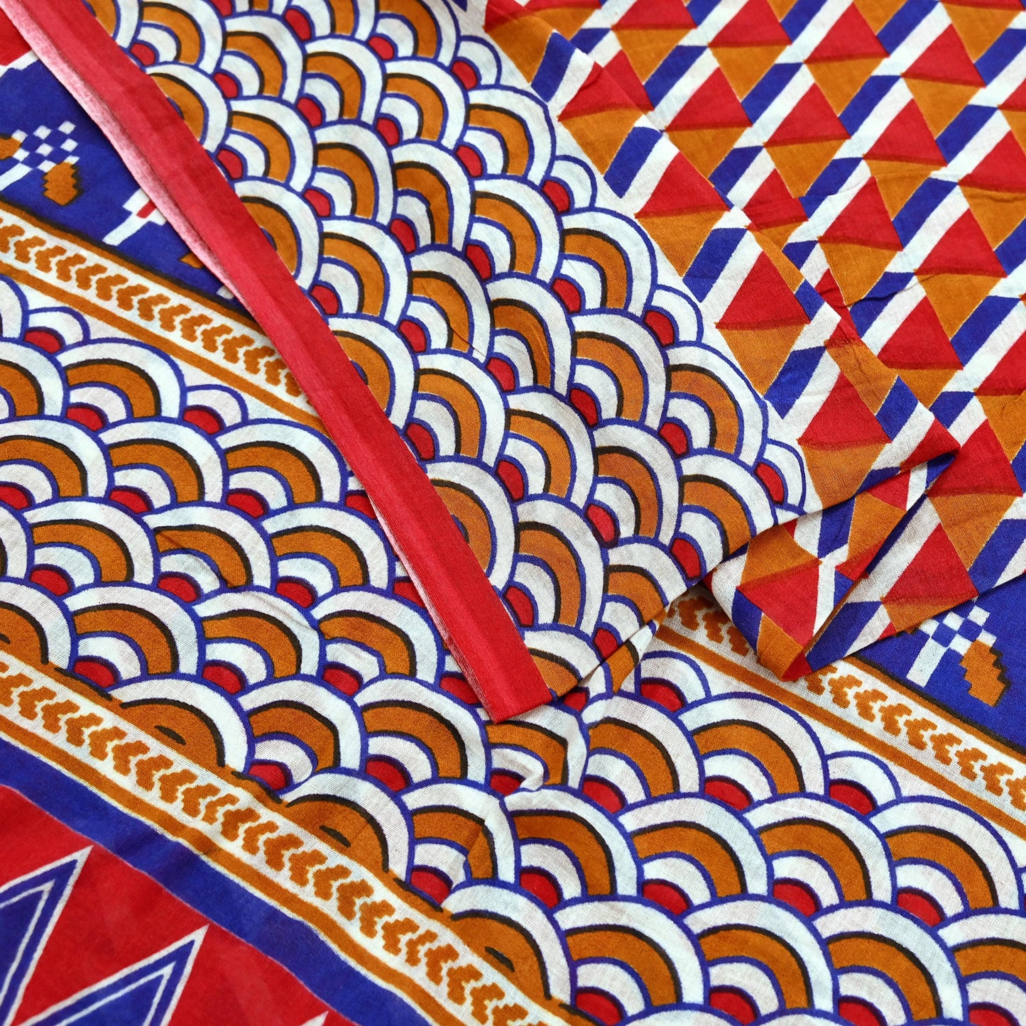 Indian Vintage Red Saree Printed Pure Cotton Sari Craft Fabric Soft 5Yd Sewing Sarong Wrap Boho Quilting Crafting Upcycle Dress making
