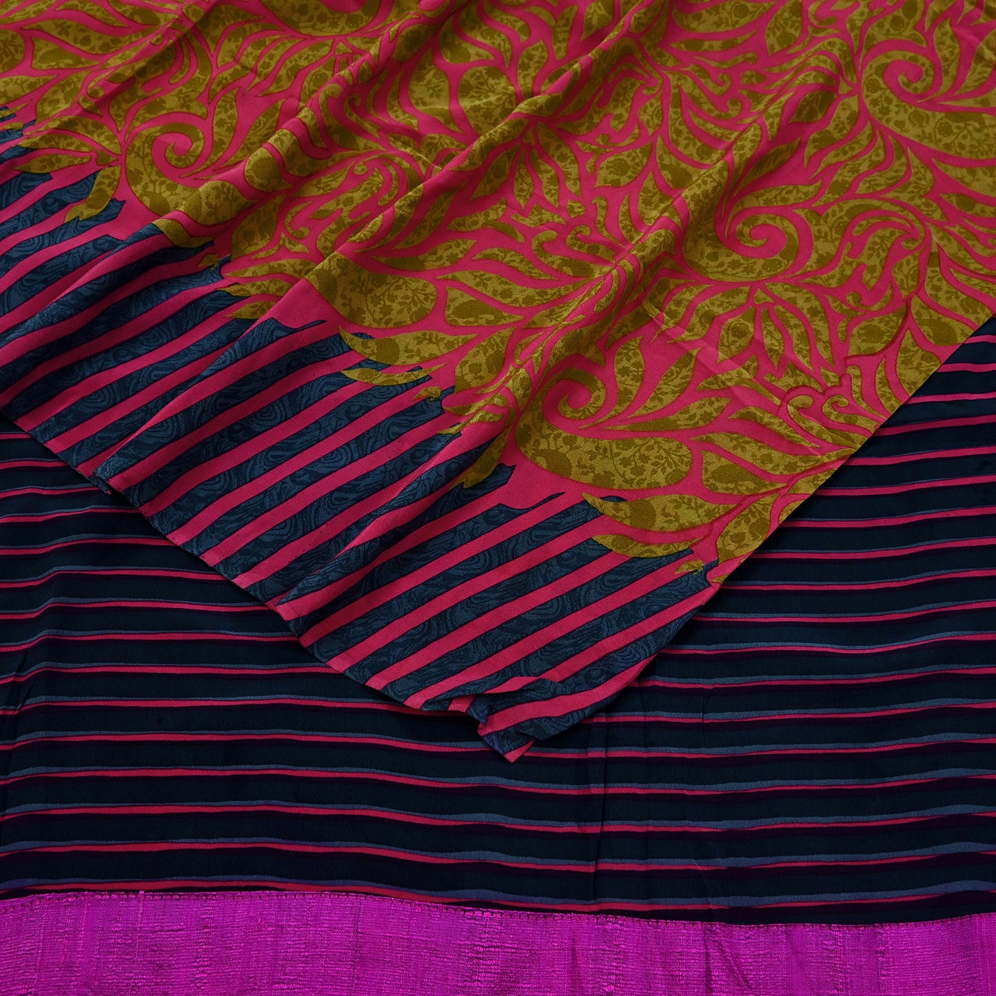 Indian Vintage Sari Green & Pink Pure Crepe Silk Printed Saree 5yd Sewing Floral Soft Craft Fabric Wrap Dress making Crafting Quilting