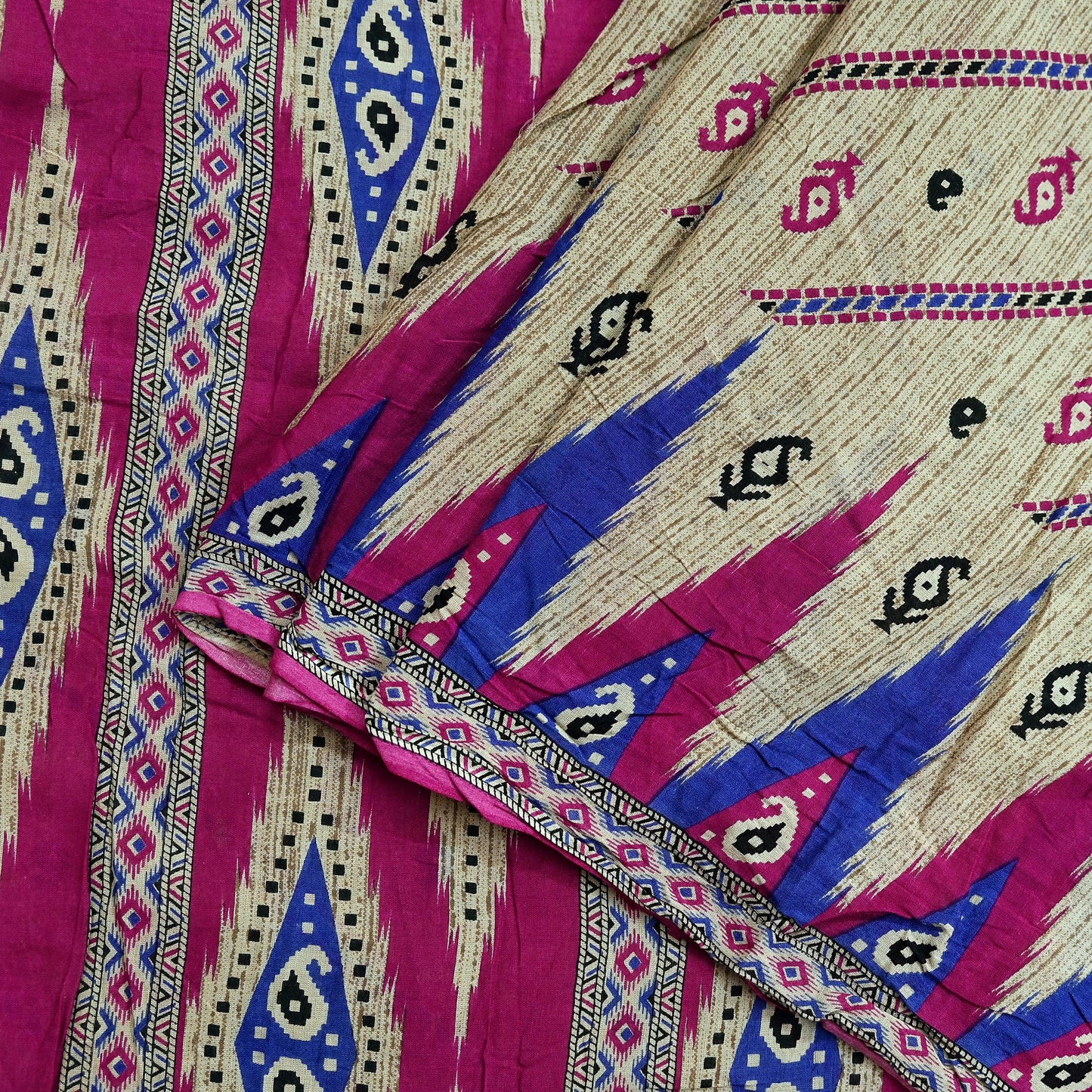Indian Vintage Pink & Beige Saree Printed 100% Pure Cotton Sari Craft Fabric 5Yd Sewing Sarong Wrap Floral Dress making Quilting Crafting