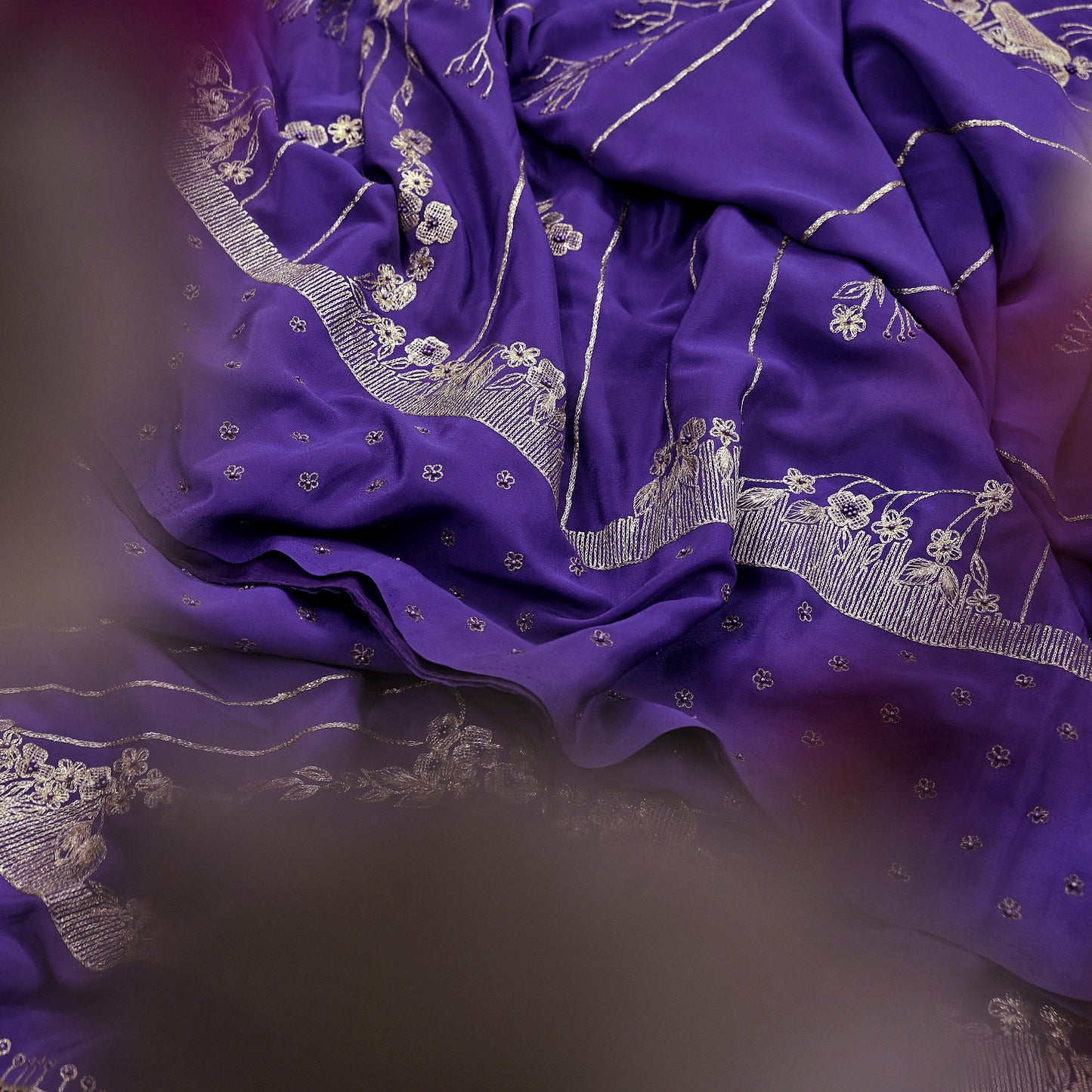 Indian Vintage Heavy Sarees Purple Pure Crepe Silk Hand Embroidered Sari Craft Fabric 5Yd Sewing Zardozi/Dabka Dress making