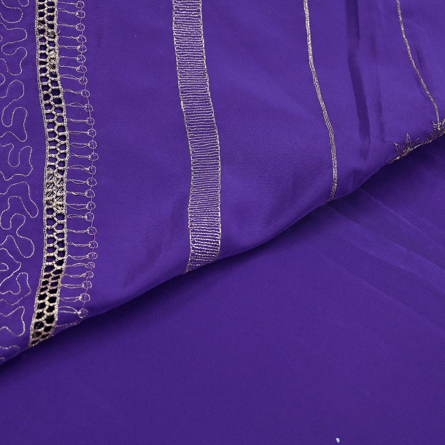 Indian Vintage Heavy Sarees Purple Pure Crepe Silk Hand Embroidered Sari Craft Fabric 5Yd Sewing Zardozi/Dabka Dress making