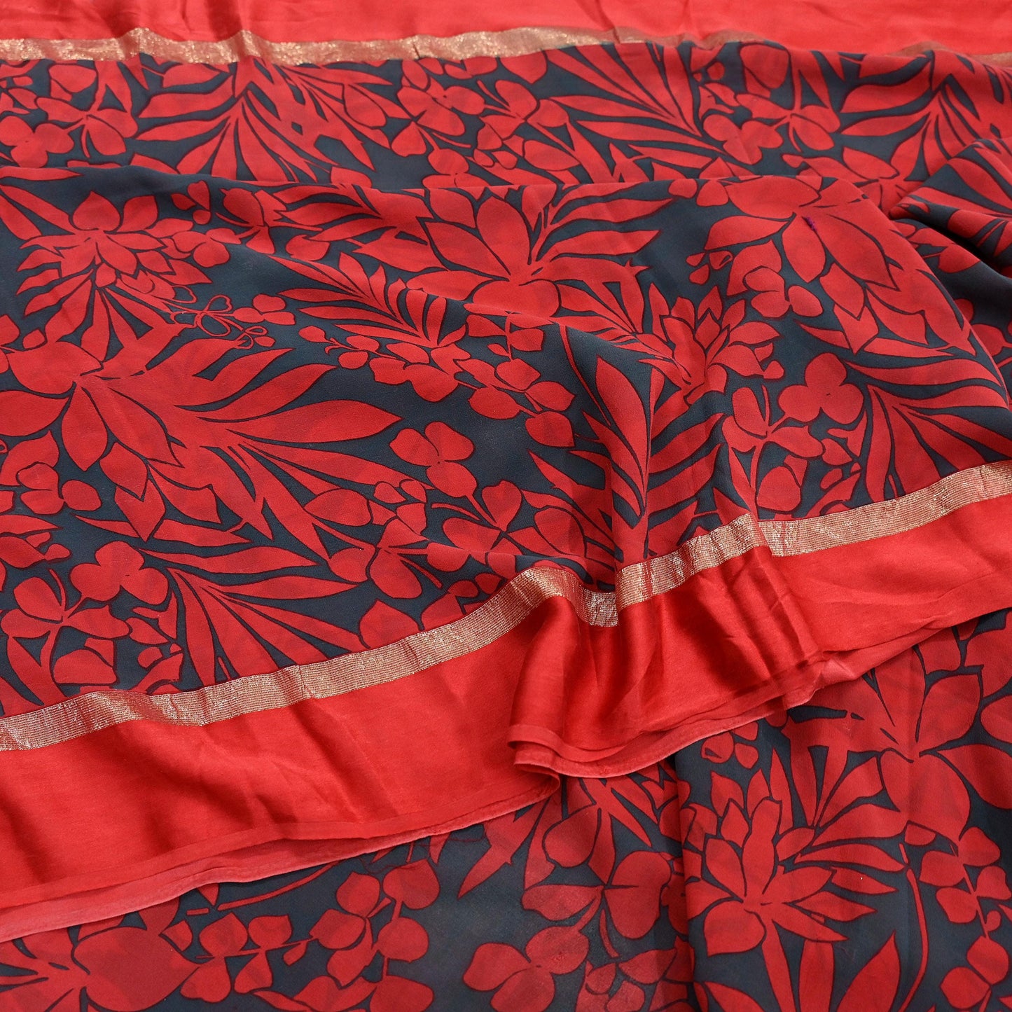 Women Vintage Sari Red & Gray Pure Georgette Silk Printed Saree Craft Fabric Sewing 5Yd Soft Light Dress Making Floral Crafting Quilting