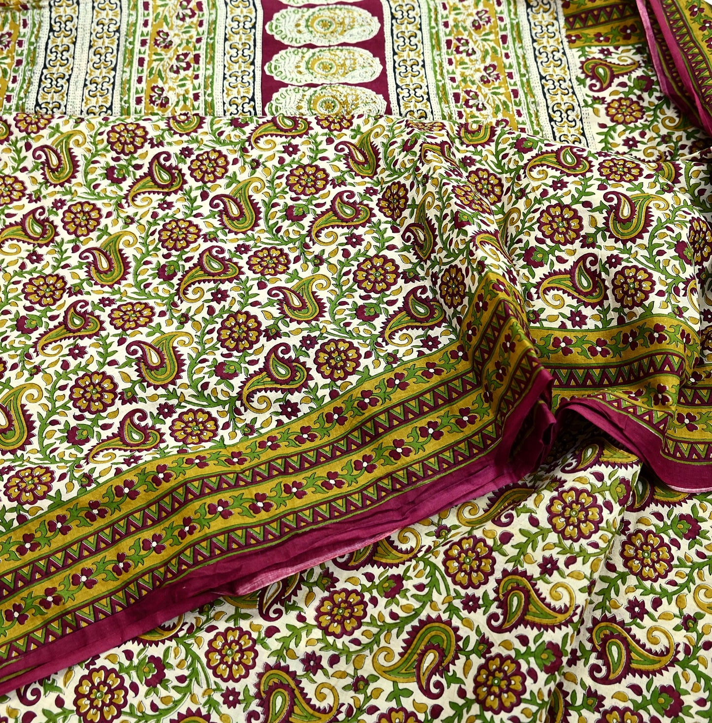 Indian Vintage Sari Ivory & Maroon Block Printed Pure Cotton Saree Fabric Soft Floral 5Yd Sarong Wrap Boho Fabric Kimono Soft