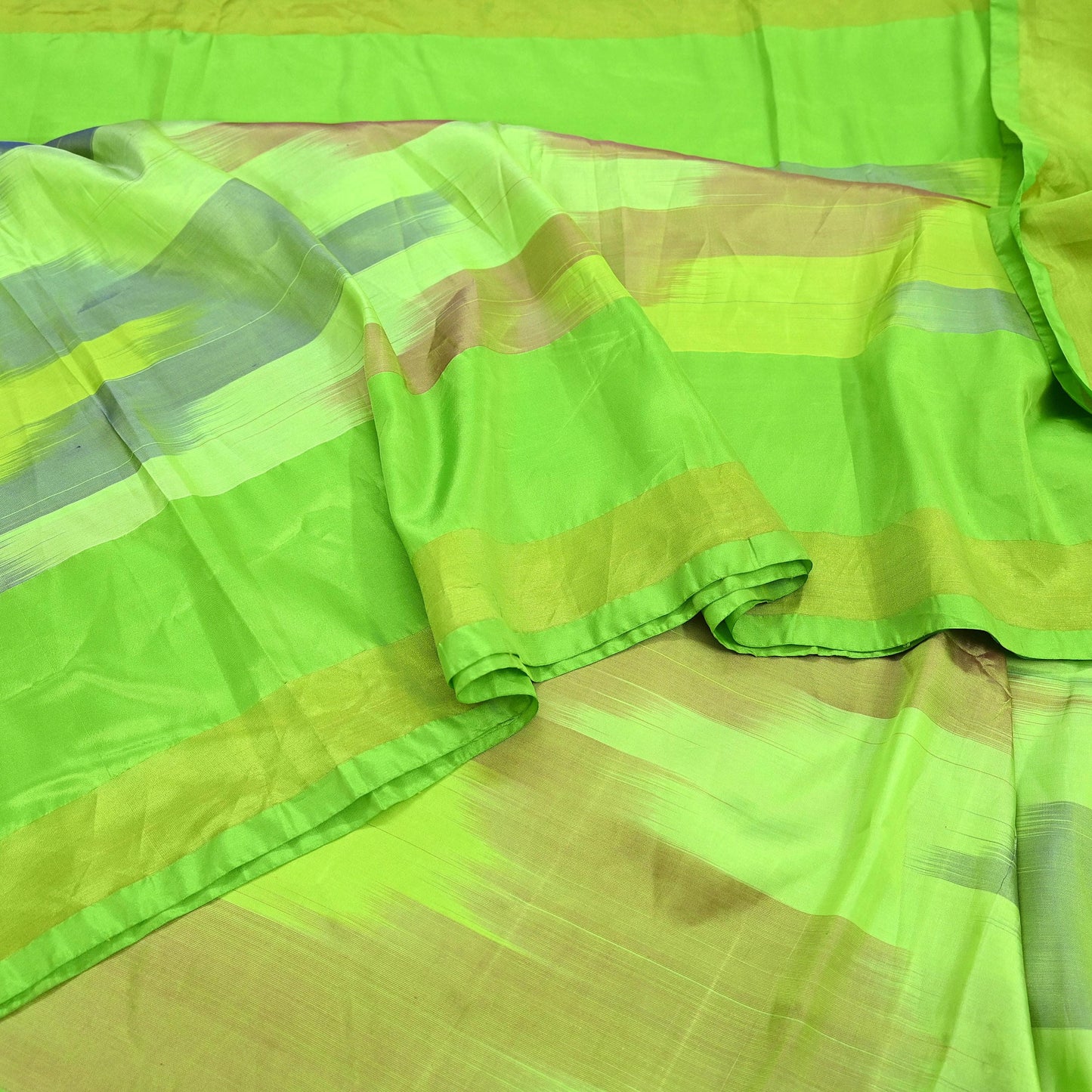 Indian Vintage Sari Nion Green Artificial Silk Hand Woven Sarees 6yd Ethnic Craft Fabric Sewing Dress making Crafting Crafting Quilting