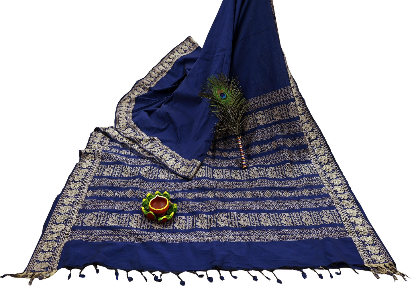 Indian Vintage Sari Blue Pure Cotton Hand Woven Baluchari Saree Craft Fabric 5yd Ethnic Humans Fringes Crafting Upcycle Quilting