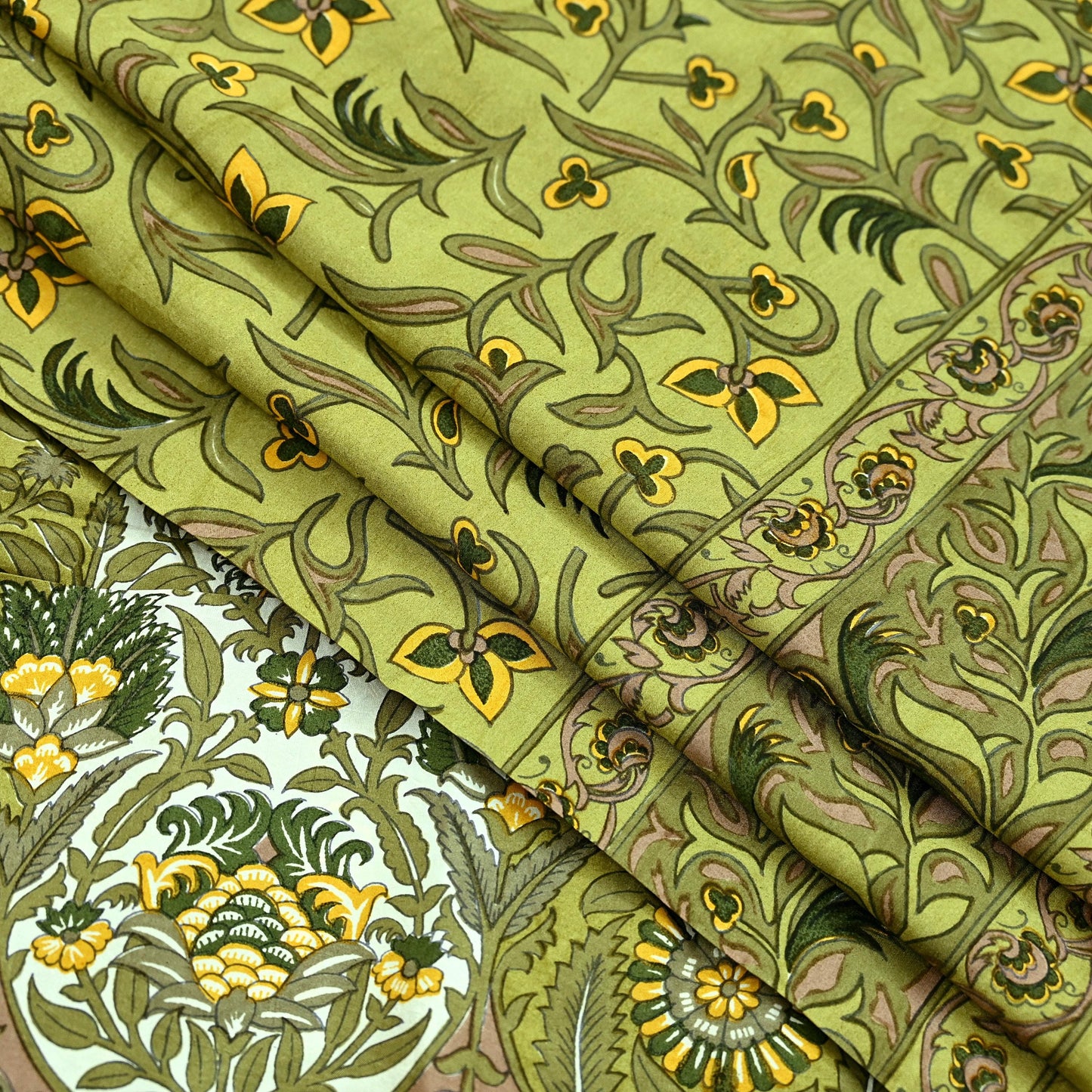 Indian Vintage Sari Green Pure Silk Printed Sarees 5yd Sewing Craft Fabric Dress Making  Soft Floral Wrap Upcycle Used Quilting Crafting