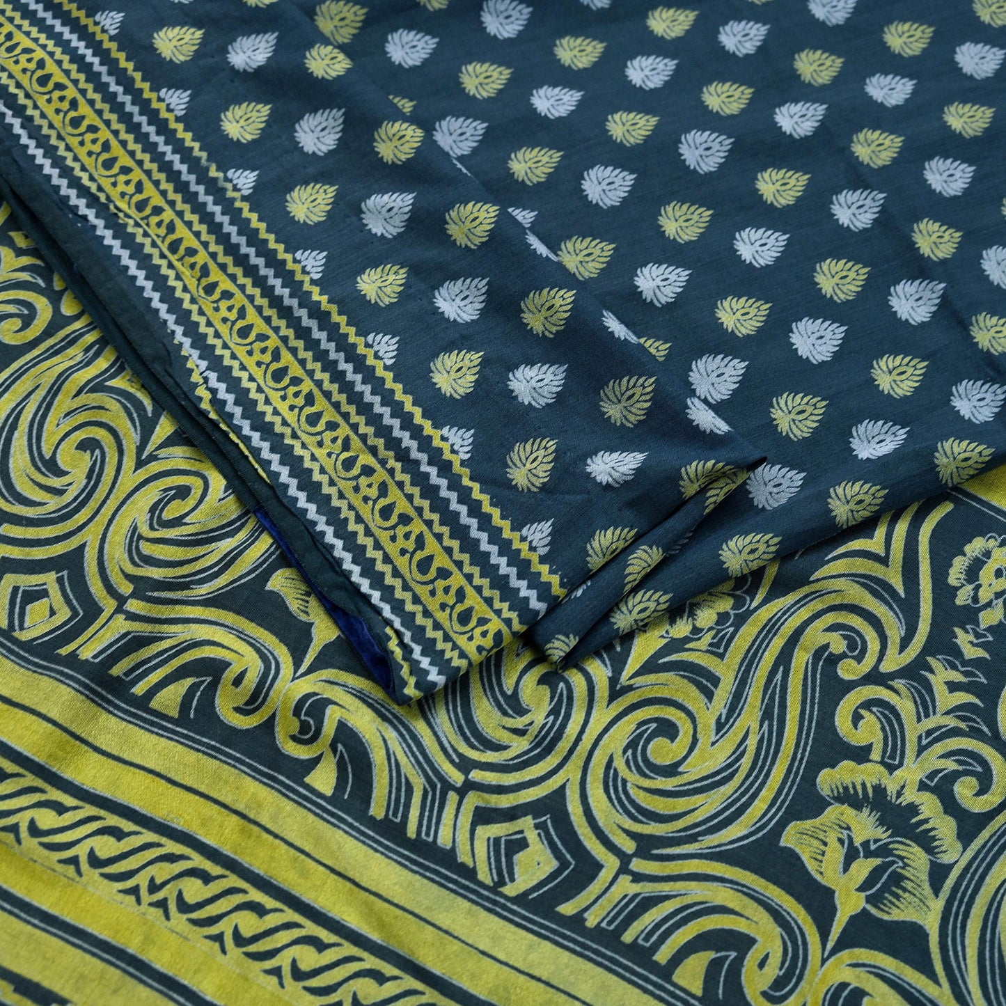 Indian Vintage Green & Gray Saree Printed Pure Cotton Sari Craft Fabric 5Yd Sewing Soft Sarong Wrap Boho Floral Quilting Crafting