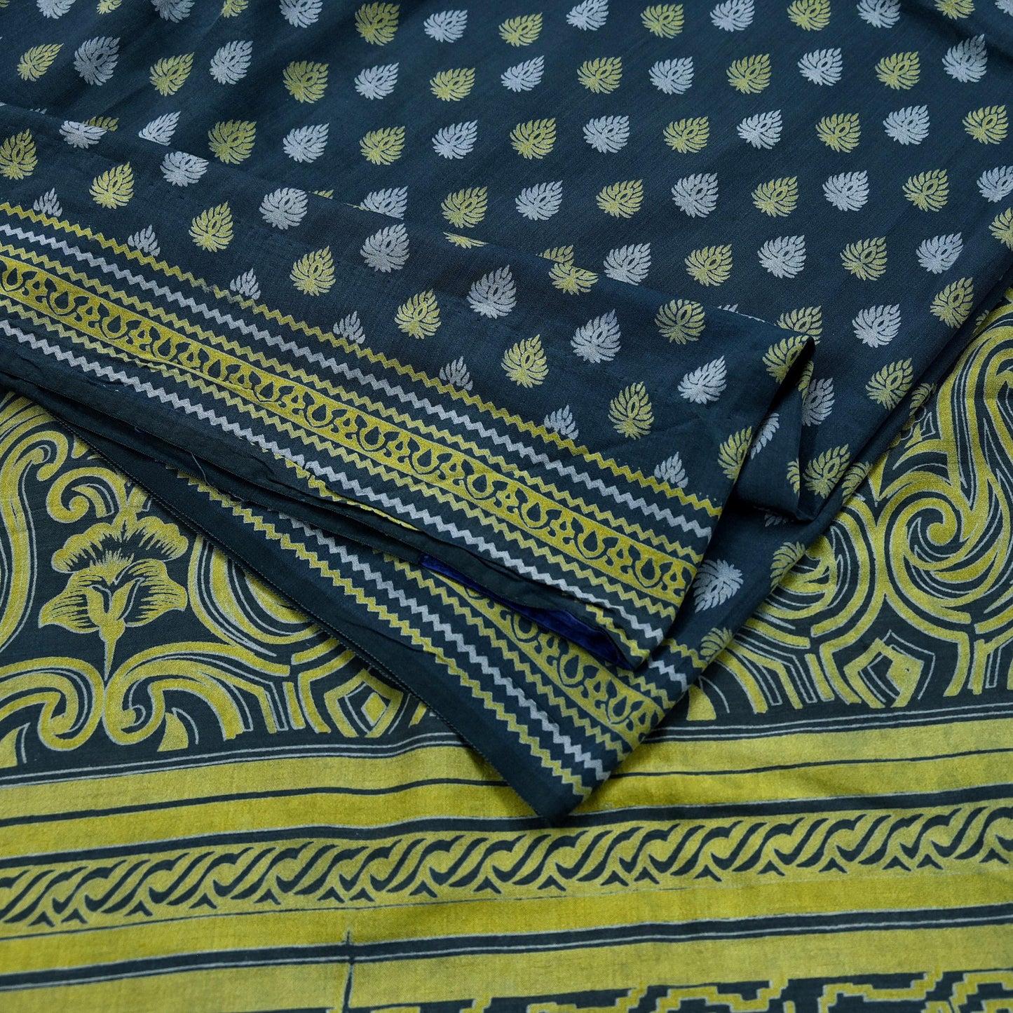 Indian Vintage Green & Gray Saree Printed Pure Cotton Sari Craft Fabric 5Yd Sewing Soft Sarong Wrap Boho Floral Quilting Crafting