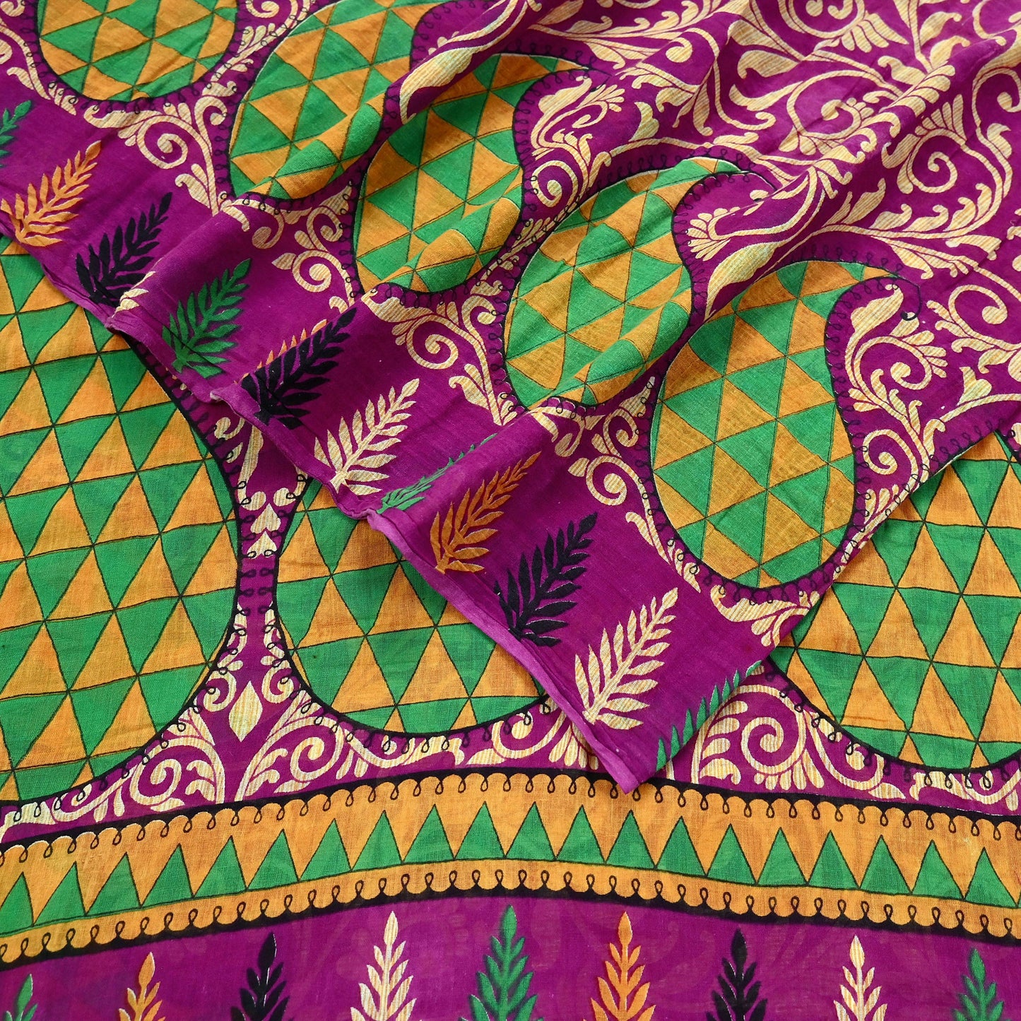 Indian Vintage Sari Purple & Ivory Pure Cotton Printed Saree 5Yd Craft Fabric Sewing Sarong Wrap Boho Floral Quilting crafting dressmaking