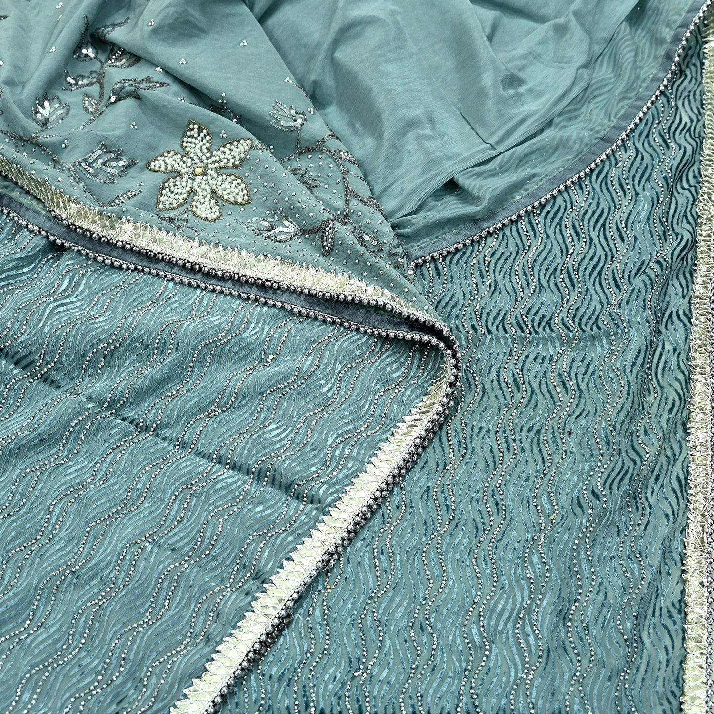 Indian Vintage Heavy Sarees Gray Pure Silk & Brasso Hand Embroidered Sari Fabric 5Yd Sewing Ethnic Sequins Wedding sarees