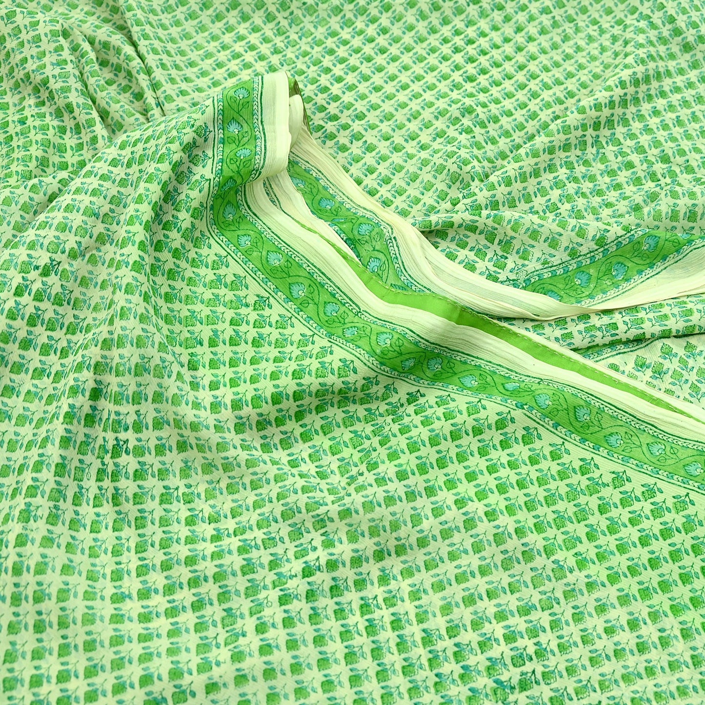 Indian Vintage Sari Green & Ivory Pure Chiffon Silk Printed Sarees 5Yd Craft Fabric Sewing Soft Light Sari Dress Making Upcycle Quilting