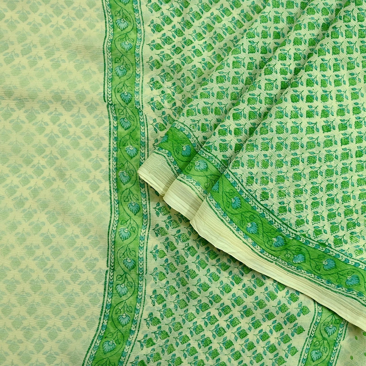 Indian Vintage Sari Green & Ivory Pure Chiffon Silk Printed Sarees 5Yd Craft Fabric Sewing Soft Light Sari Dress Making Upcycle Quilting