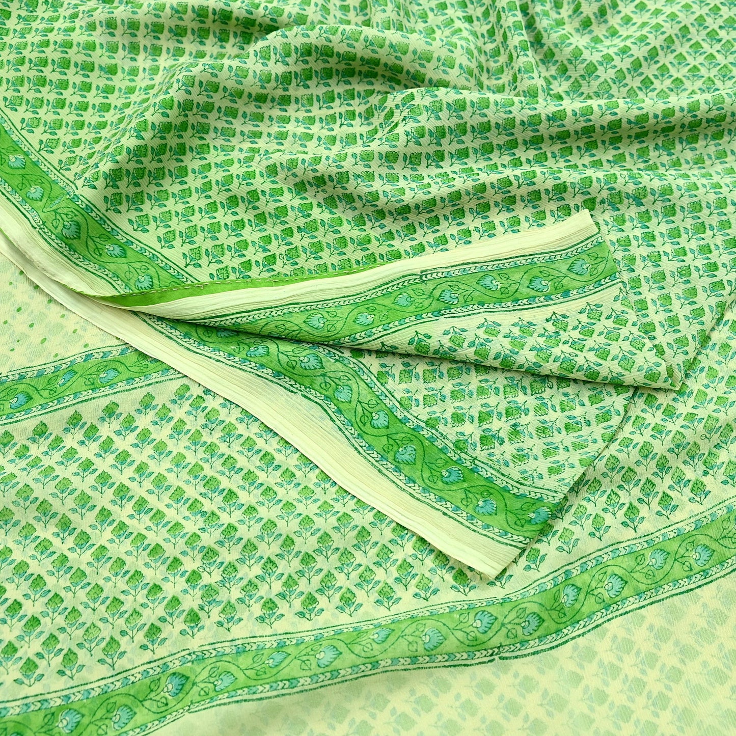 Indian Vintage Sari Green & Ivory Pure Chiffon Silk Printed Sarees 5Yd Craft Fabric Sewing Soft Light Sari Dress Making Upcycle Quilting