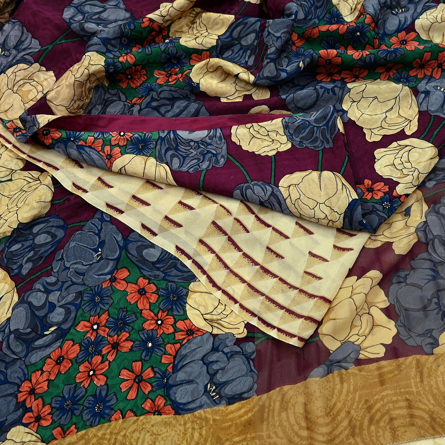 Indian Vintage Sari Beige & Maroon Pure Georgette Silk Printed Sarees Craft Fabric Sewing 5Yd Soft Dress Making Crafting Quilting Upcycle