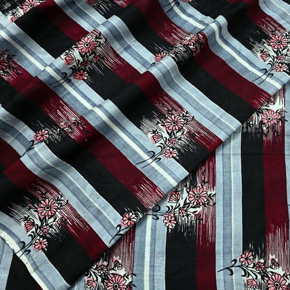 Indian Vintage Sari  Black & Maroon 100% Pure Silk Printed Saree 5yd Sewing Craft Fabric DressMaking Soft Quilting Crafting Upcycle Used