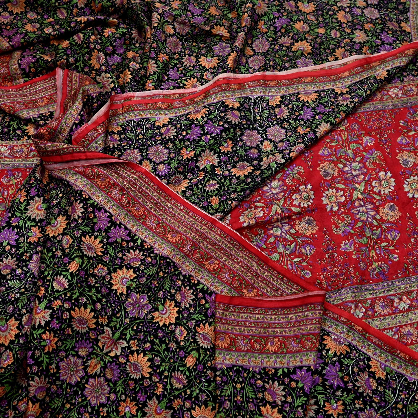 Indian Vintage Sari Black & Red Pure Silk Printed Sarees 6yd Sewing Craft Fabric Dress Making Soft For Crafting Quilting Upcycle