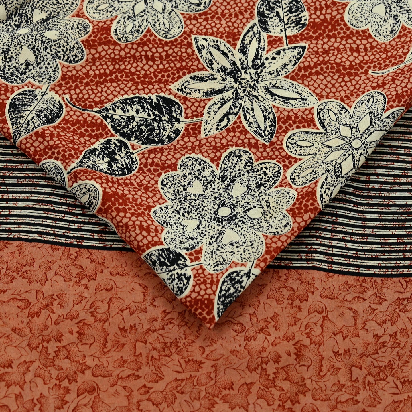 Indian Vintage Brown & Black Saree Pure Crepe Silk Printed Sari 5yd Sewing Floral Soft Craft Fabric Wrap Dress Making Crafting Quilting