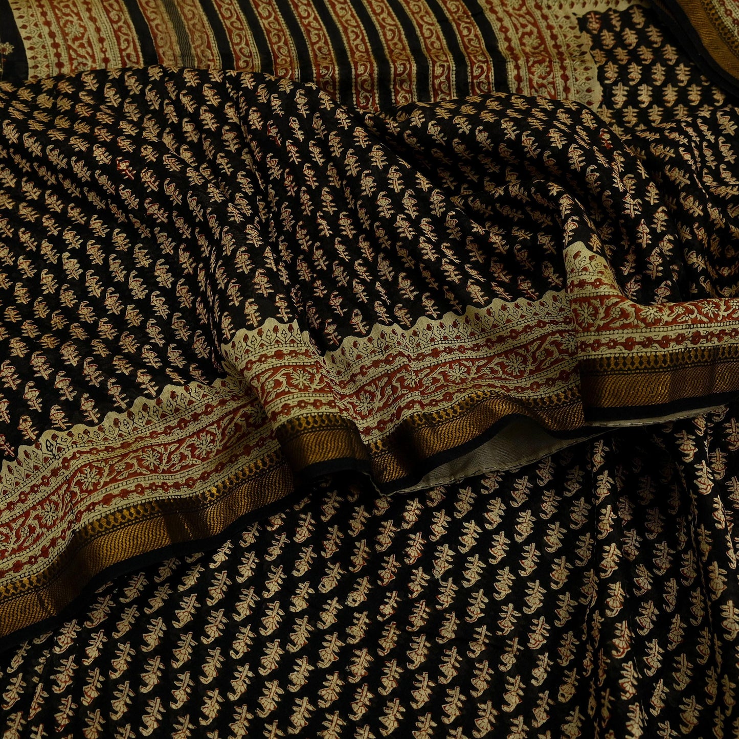 Indian Vintage Sari Beige & Black Pure chanderi Silk Bagru Printed Sarees Craft Fabric 5Yd Floral Soft Zari Border Ethnic Dress making