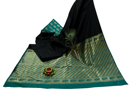 Indian Vintage Sari Black & Green Pure Silk Hand Woven Sarees Craft Fabric 5Yd Ethnic Dress Making Crafting Upcycle Quilting Zari Border